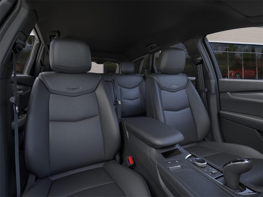 new 2025 Cadillac XT5 car, priced at $47,000