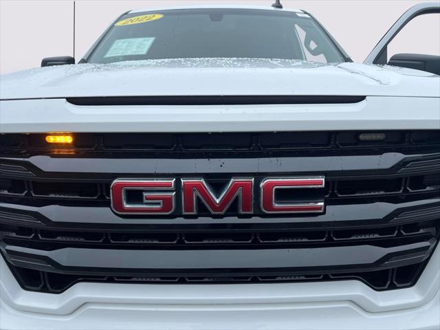 used 2022 GMC Sierra 1500 car, priced at $37,422