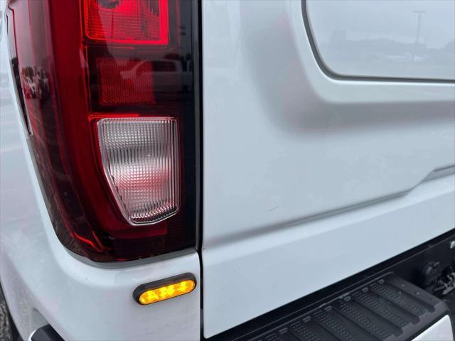 used 2022 GMC Sierra 1500 car, priced at $37,422