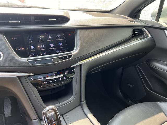 used 2021 Cadillac XT5 car, priced at $24,888