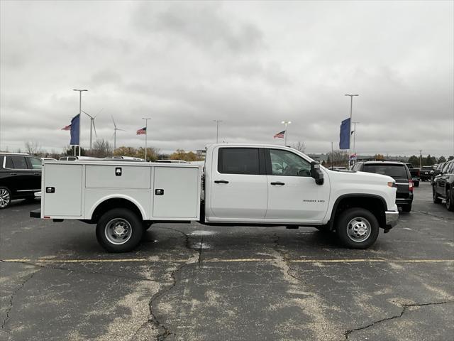 new 2024 Chevrolet Silverado 3500 car, priced at $73,555