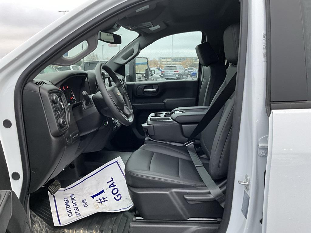 new 2025 Chevrolet Silverado 2500 car, priced at $63,155