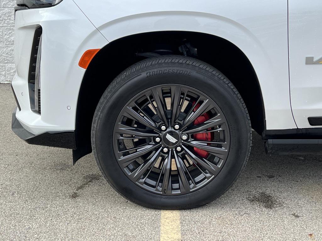 used 2023 Cadillac Escalade ESV car, priced at $131,994