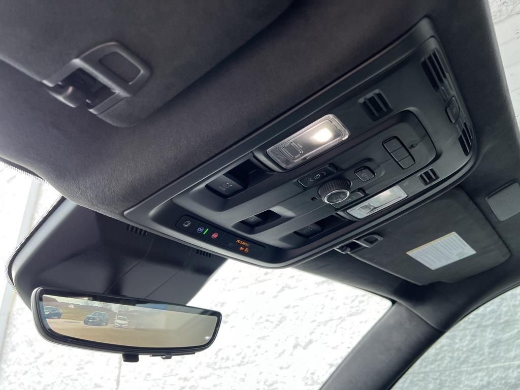 used 2023 Cadillac Escalade ESV car, priced at $131,994