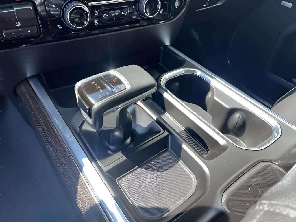 used 2024 Chevrolet Silverado 1500 car, priced at $50,981