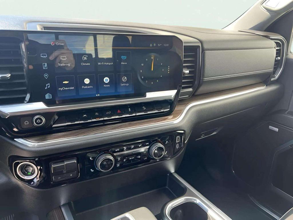 used 2024 Chevrolet Silverado 1500 car, priced at $50,981