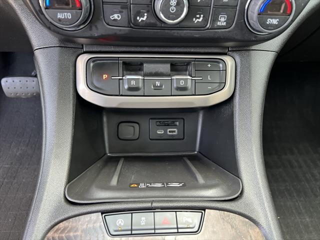 used 2022 GMC Acadia car, priced at $38,577