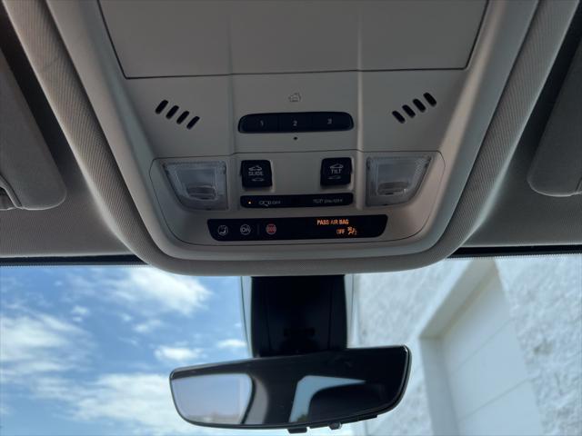 used 2022 GMC Acadia car, priced at $38,577