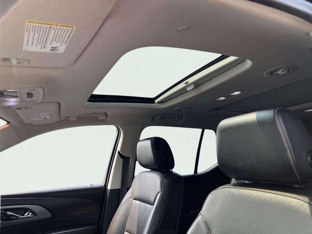 used 2020 Chevrolet Traverse car, priced at $32,741