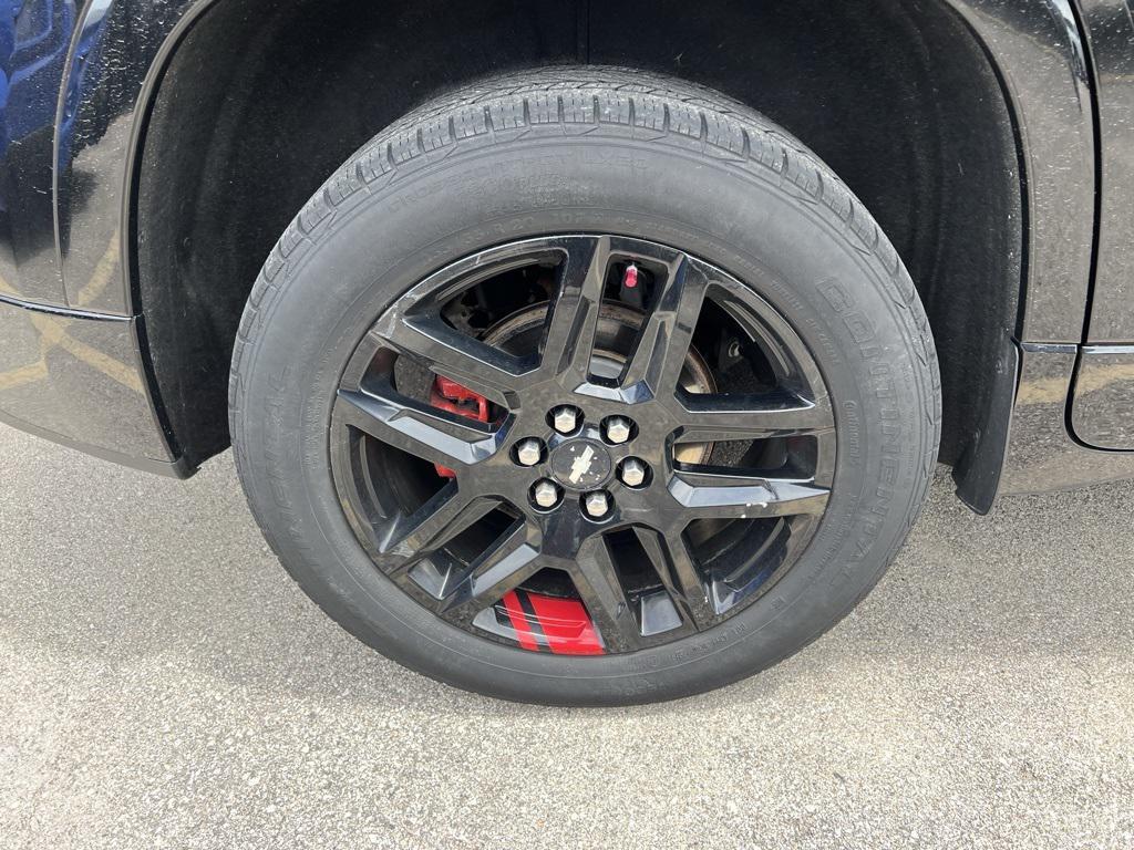 used 2020 Chevrolet Traverse car, priced at $33,869