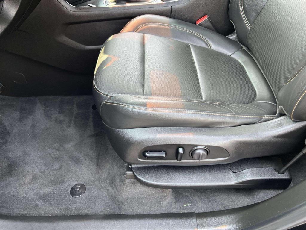 used 2020 Chevrolet Traverse car, priced at $32,741