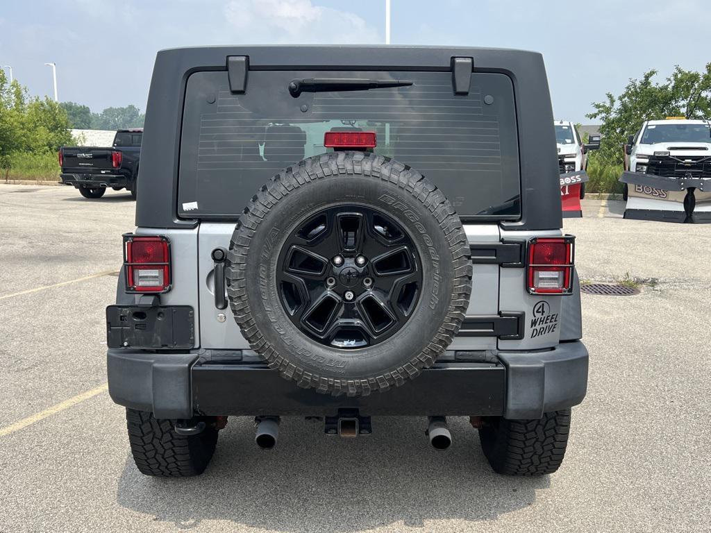 used 2015 Jeep Wrangler Unlimited car, priced at $19,995