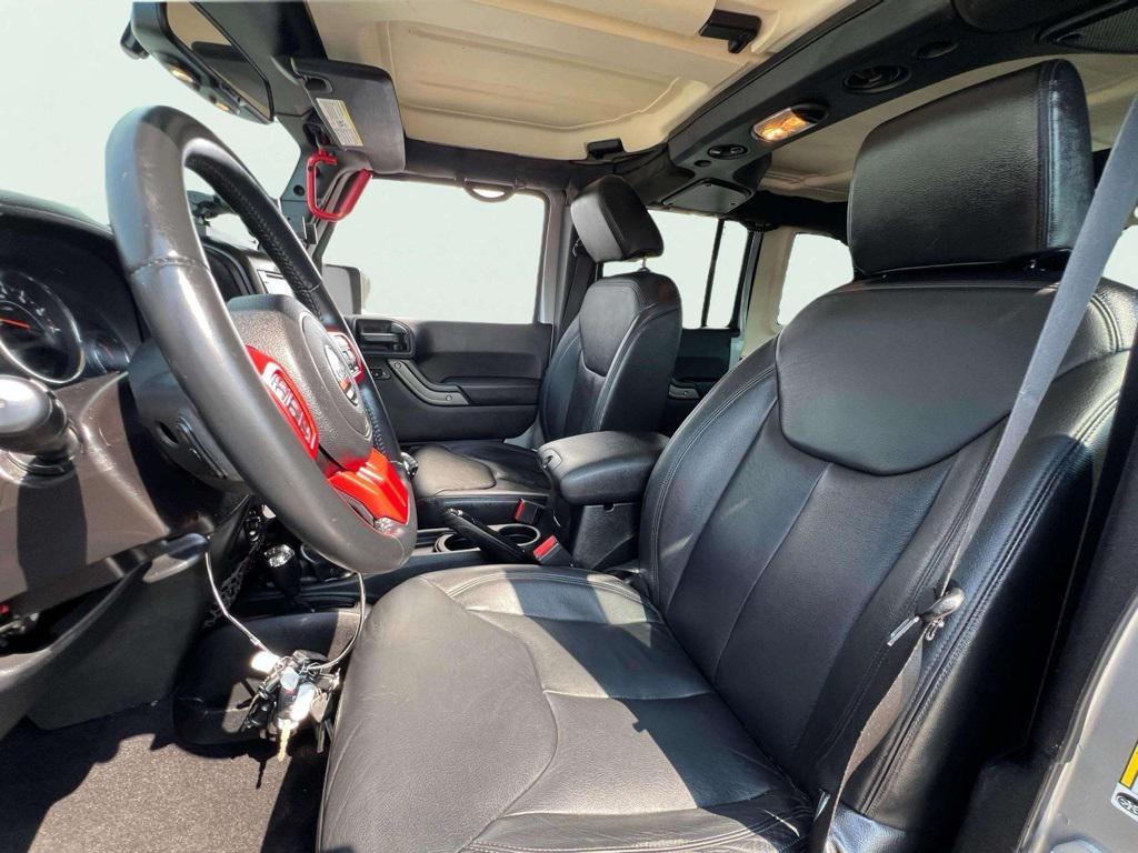 used 2015 Jeep Wrangler Unlimited car, priced at $18,784