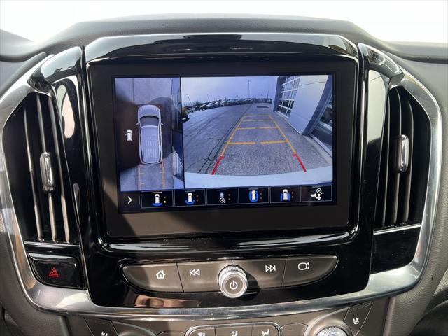 used 2021 Chevrolet Traverse car, priced at $33,563