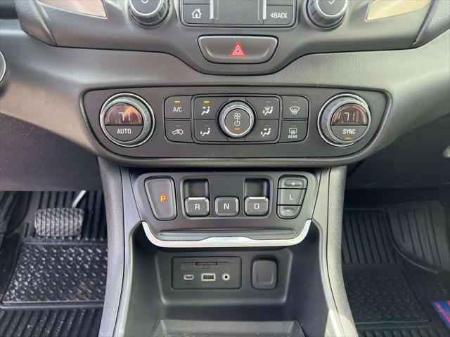used 2020 GMC Terrain car, priced at $24,633