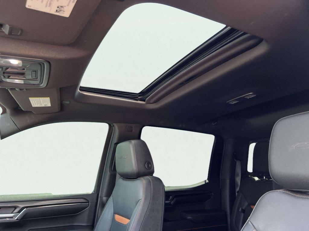 used 2022 GMC Sierra 1500 car, priced at $46,264
