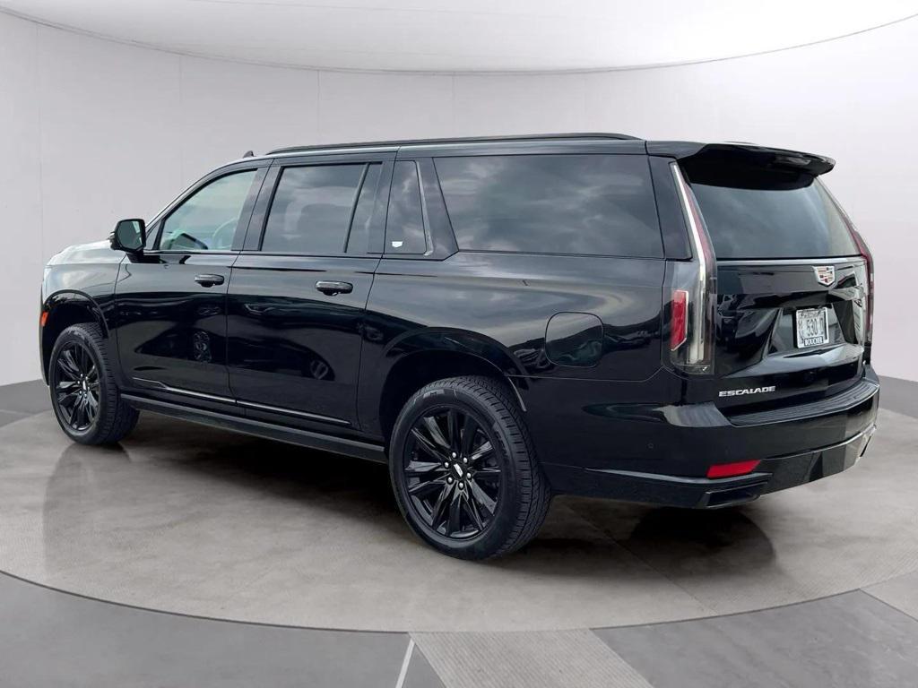 used 2022 Cadillac Escalade ESV car, priced at $76,383