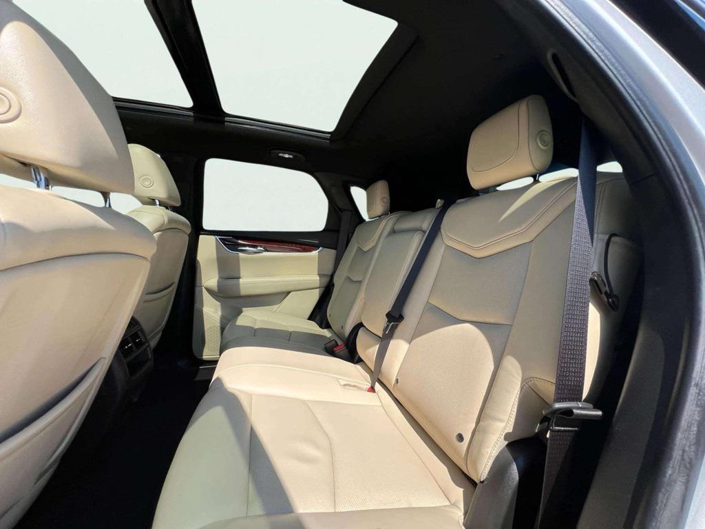 used 2017 Cadillac XT5 car, priced at $23,477