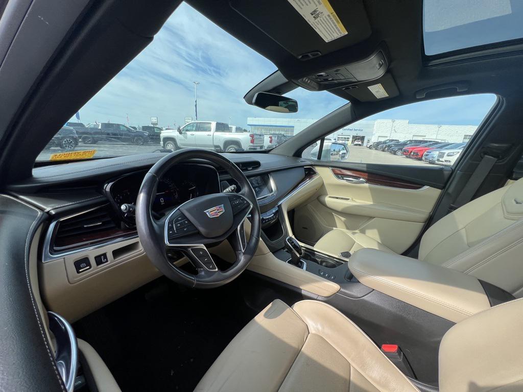 used 2017 Cadillac XT5 car, priced at $23,995