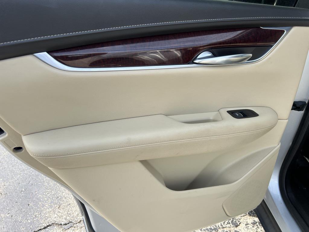 used 2017 Cadillac XT5 car, priced at $23,995