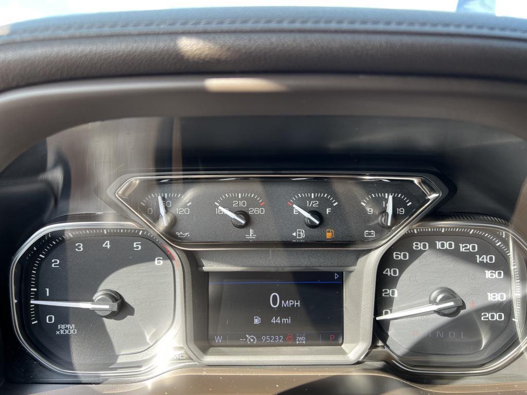 used 2022 GMC Sierra 2500 car, priced at $38,622