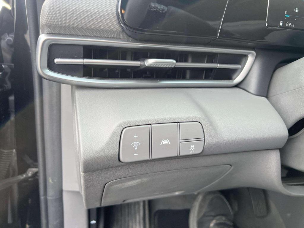 used 2022 Hyundai Elantra car, priced at $17,988