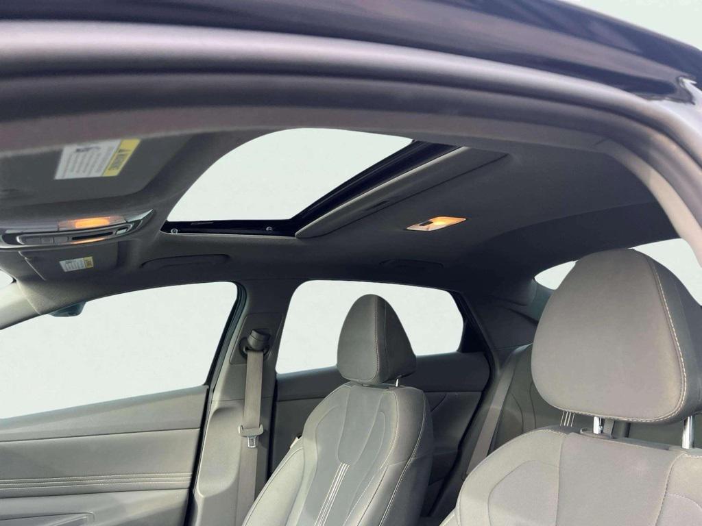 used 2022 Hyundai Elantra car, priced at $17,988