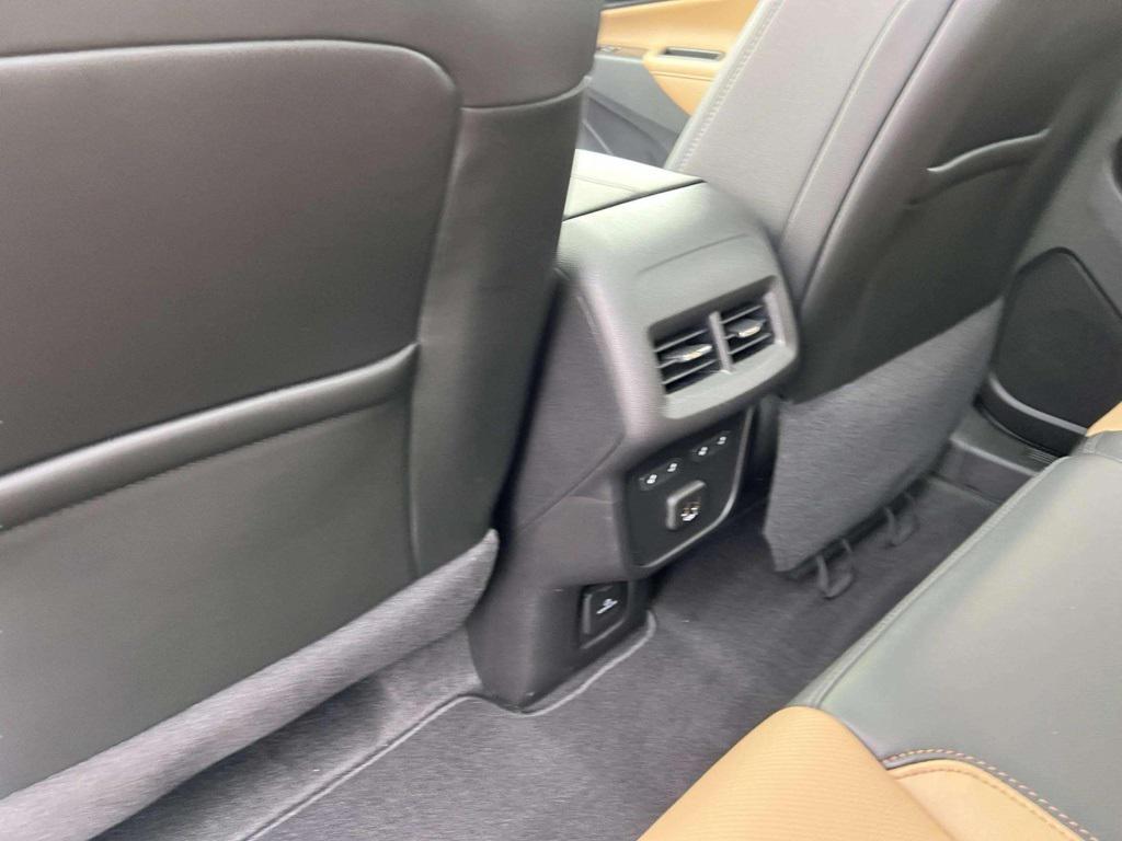 used 2022 Chevrolet Equinox car, priced at $28,433