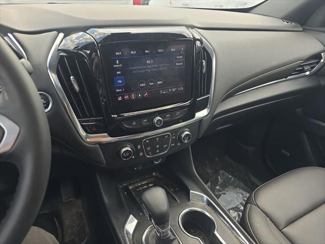 used 2023 Chevrolet Traverse car, priced at $39,902