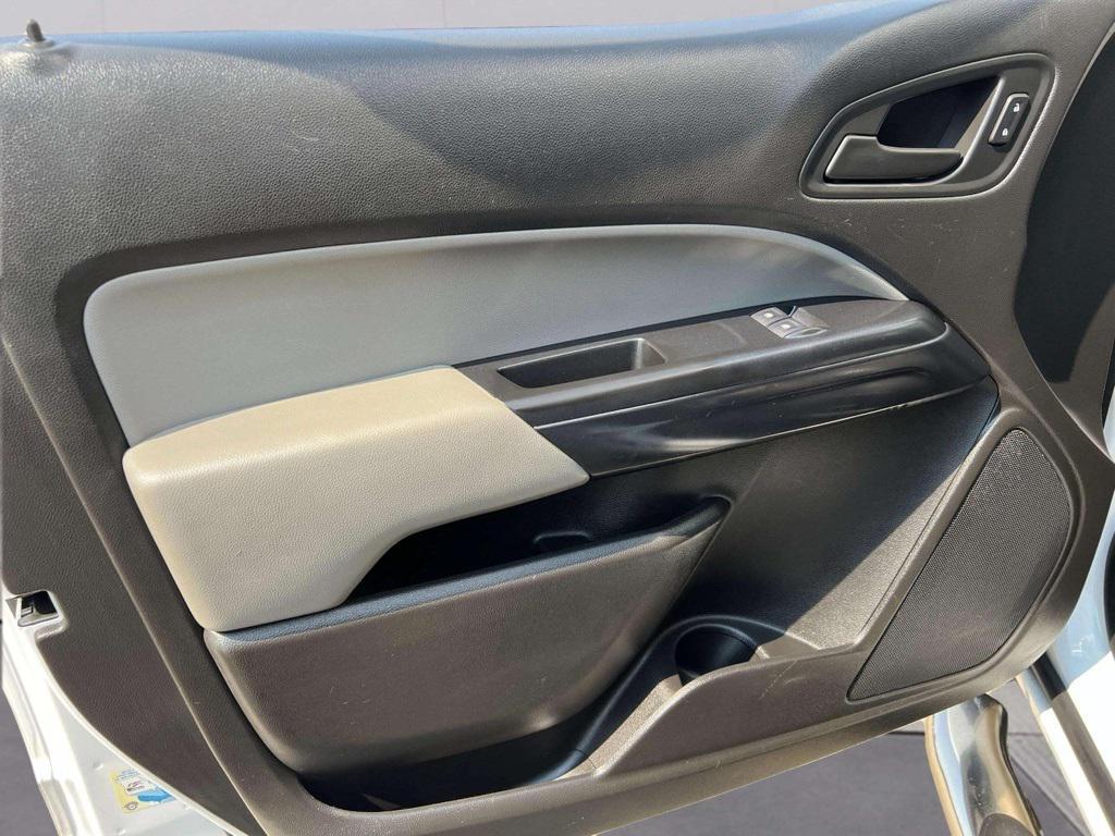 used 2015 Chevrolet Colorado car, priced at $14,963