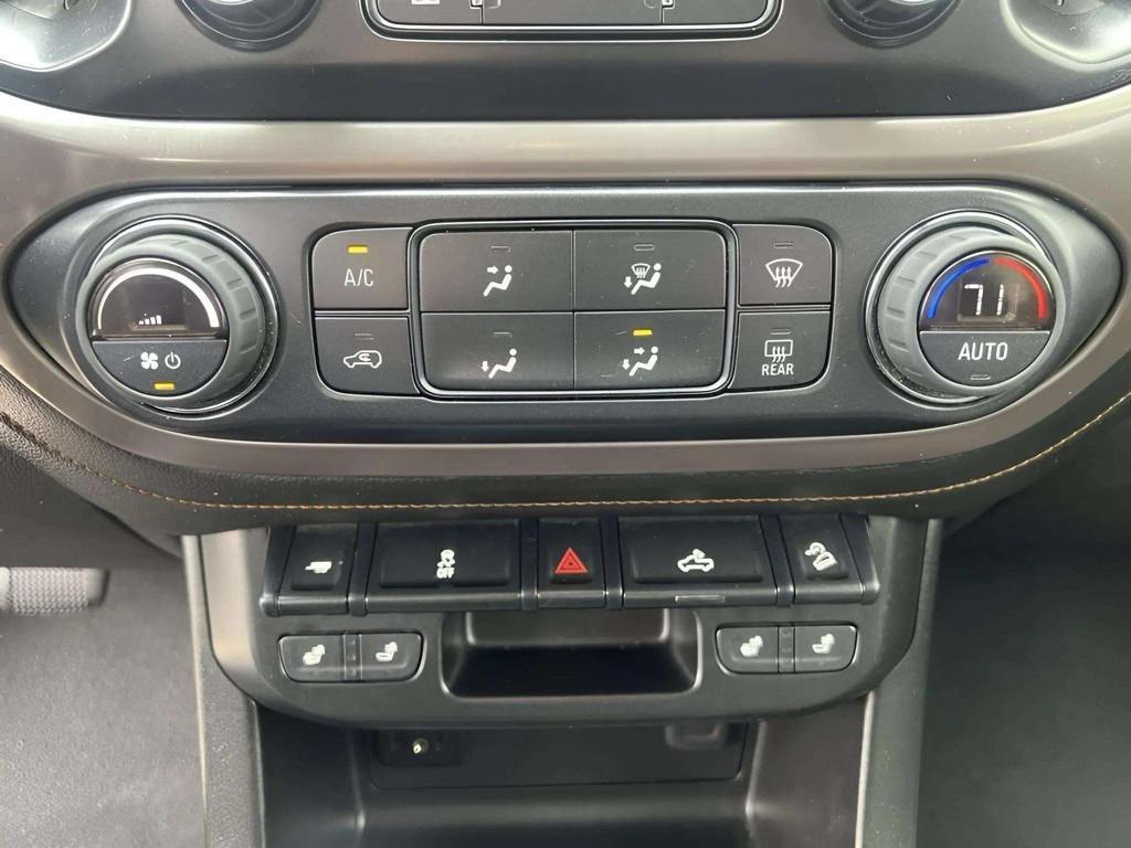 used 2022 GMC Canyon car, priced at $29,763