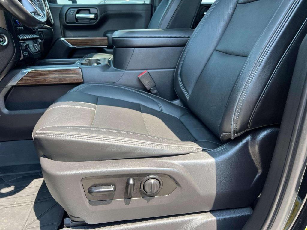 used 2021 Chevrolet Silverado 1500 car, priced at $33,568