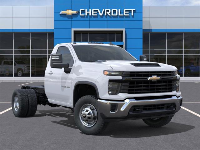 new 2025 Chevrolet Silverado 3500 car, priced at $51,393