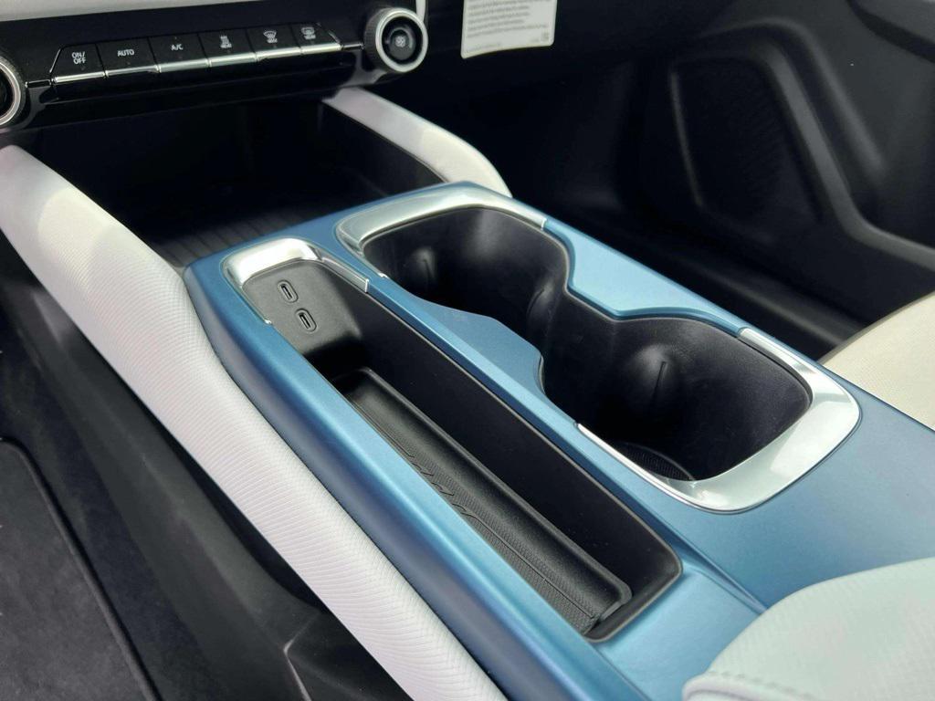 used 2024 Chevrolet Equinox EV car, priced at $29,987