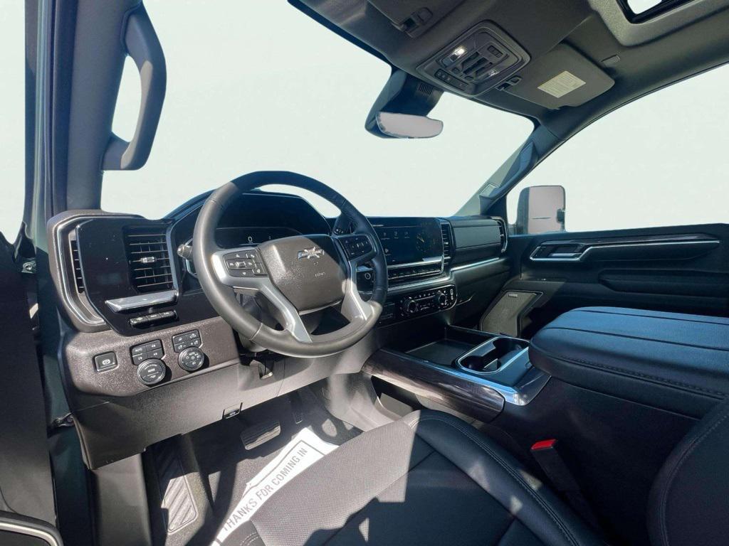 used 2025 Chevrolet Silverado 3500 car, priced at $75,888