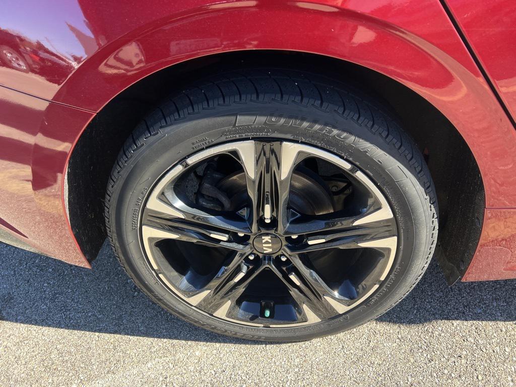 used 2021 Kia K5 car, priced at $18,455