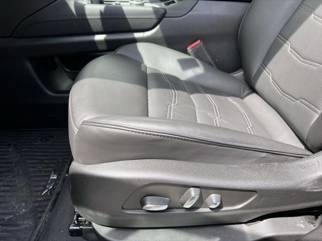used 2024 Cadillac XT5 car, priced at $47,622