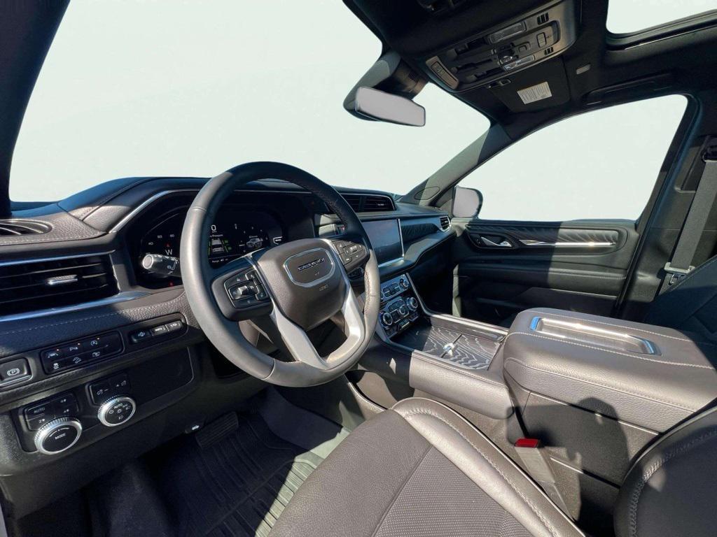 used 2023 GMC Yukon XL car, priced at $65,741