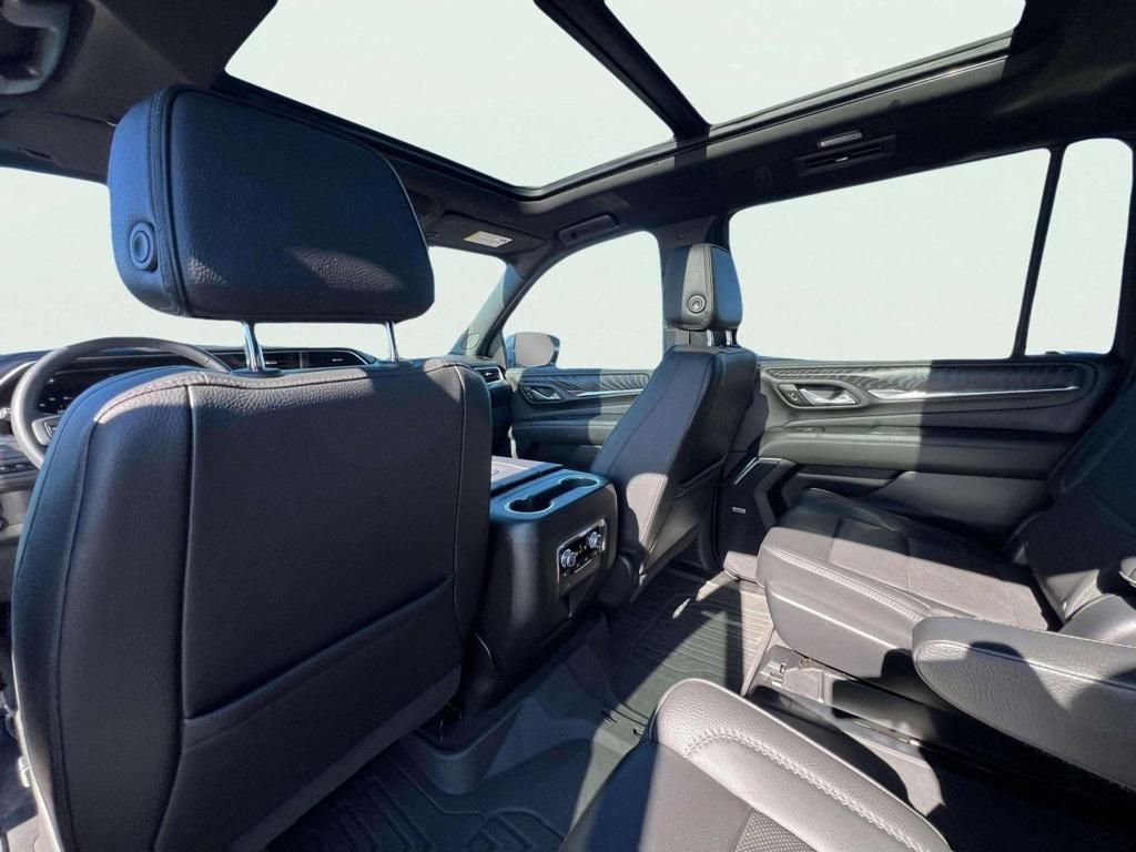 used 2023 GMC Yukon XL car, priced at $65,741