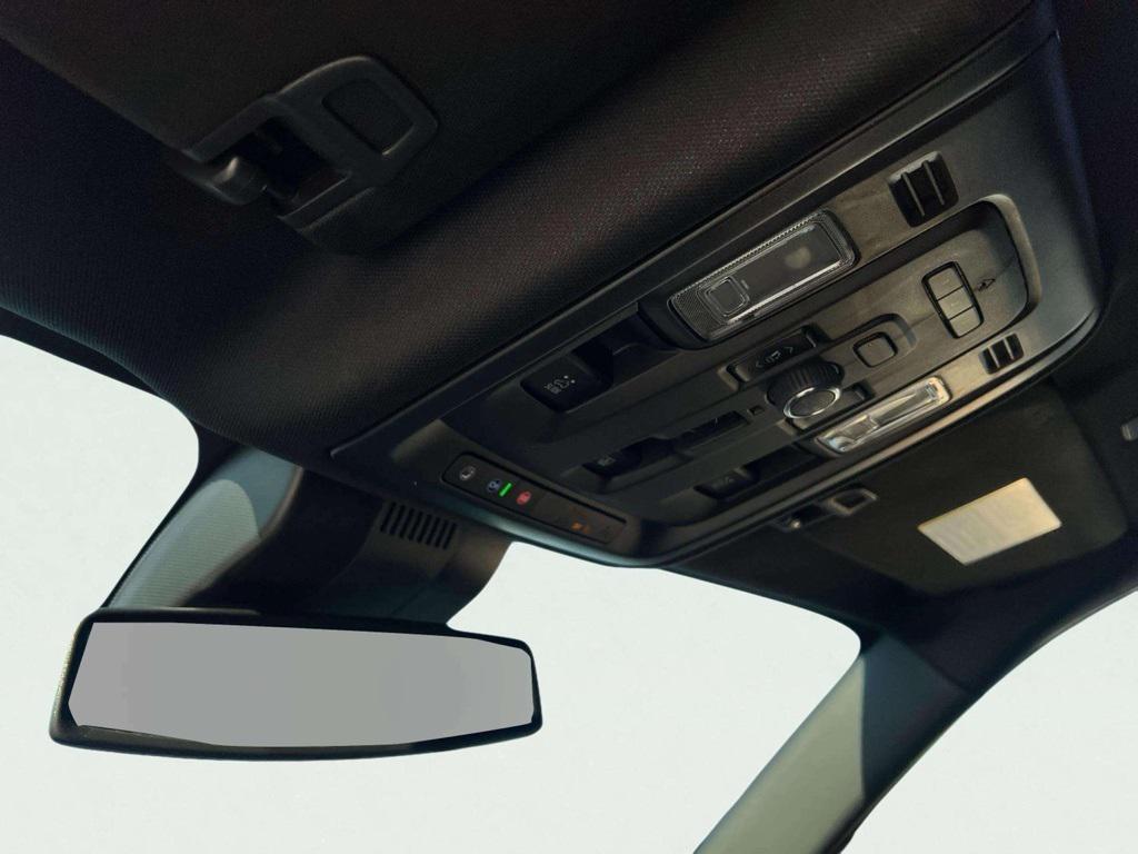 used 2023 GMC Yukon XL car, priced at $65,741