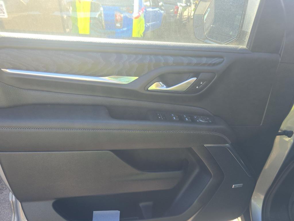 used 2023 GMC Yukon XL car, priced at $72,995