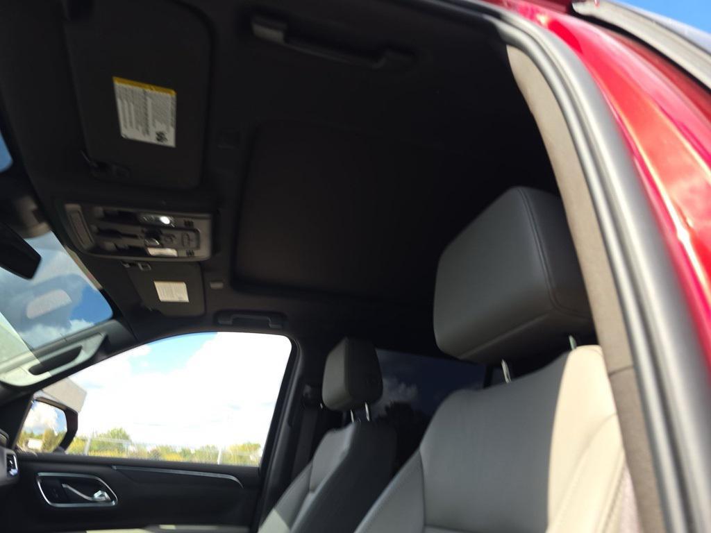 used 2024 Chevrolet Tahoe car, priced at $71,995