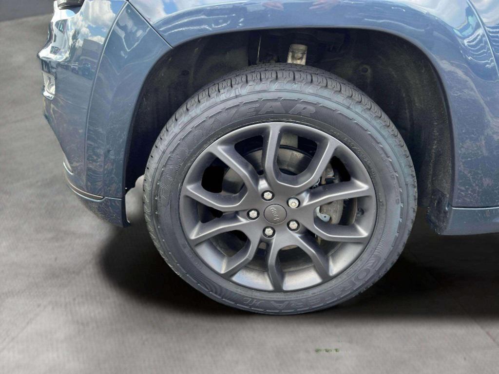 used 2021 Jeep Grand Cherokee car, priced at $31,513