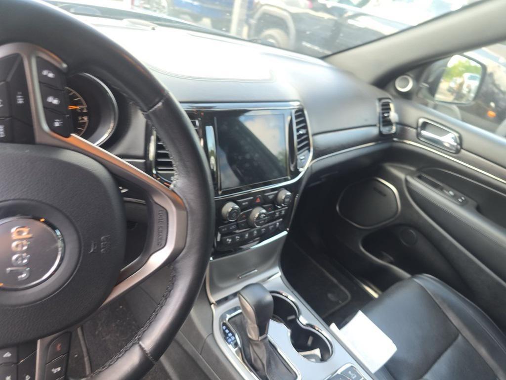 used 2021 Jeep Grand Cherokee car, priced at $31,788