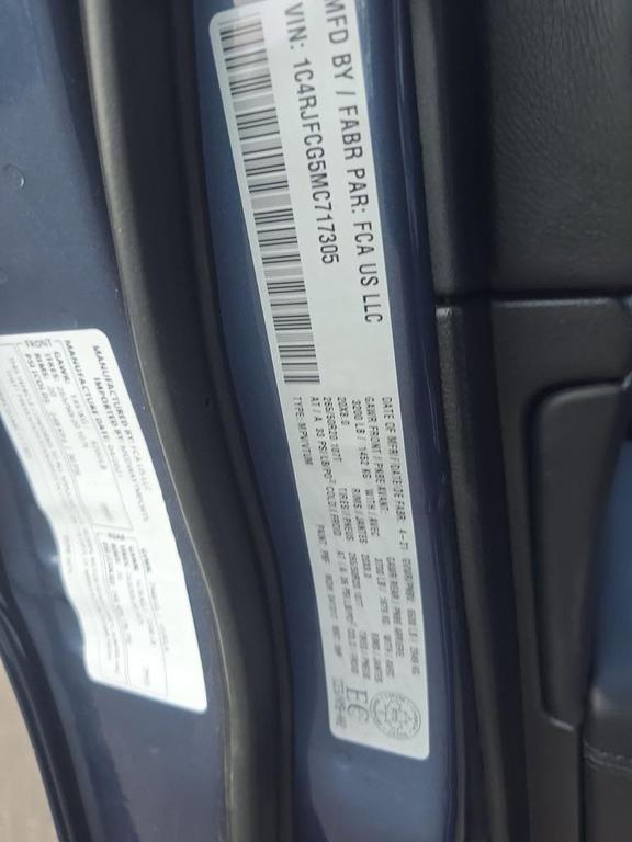 used 2021 Jeep Grand Cherokee car, priced at $31,788