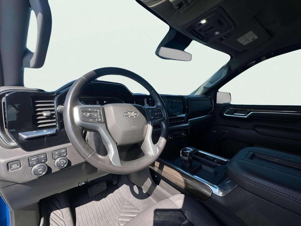 used 2022 Chevrolet Silverado 1500 car, priced at $43,731