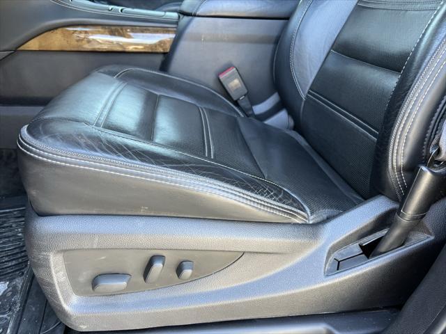 used 2015 GMC Yukon car, priced at $29,995