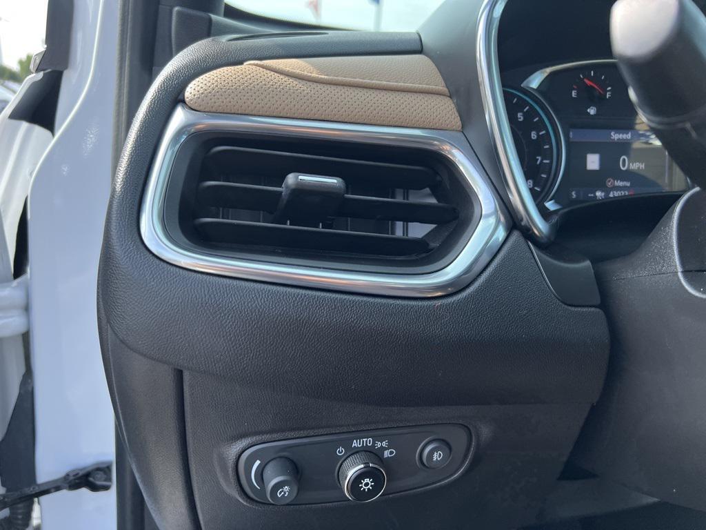 used 2023 Chevrolet Equinox car, priced at $28,442