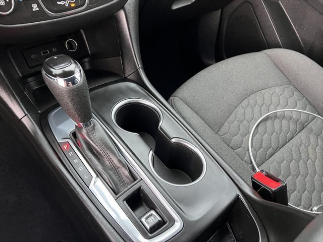 used 2021 Chevrolet Equinox car, priced at $22,995