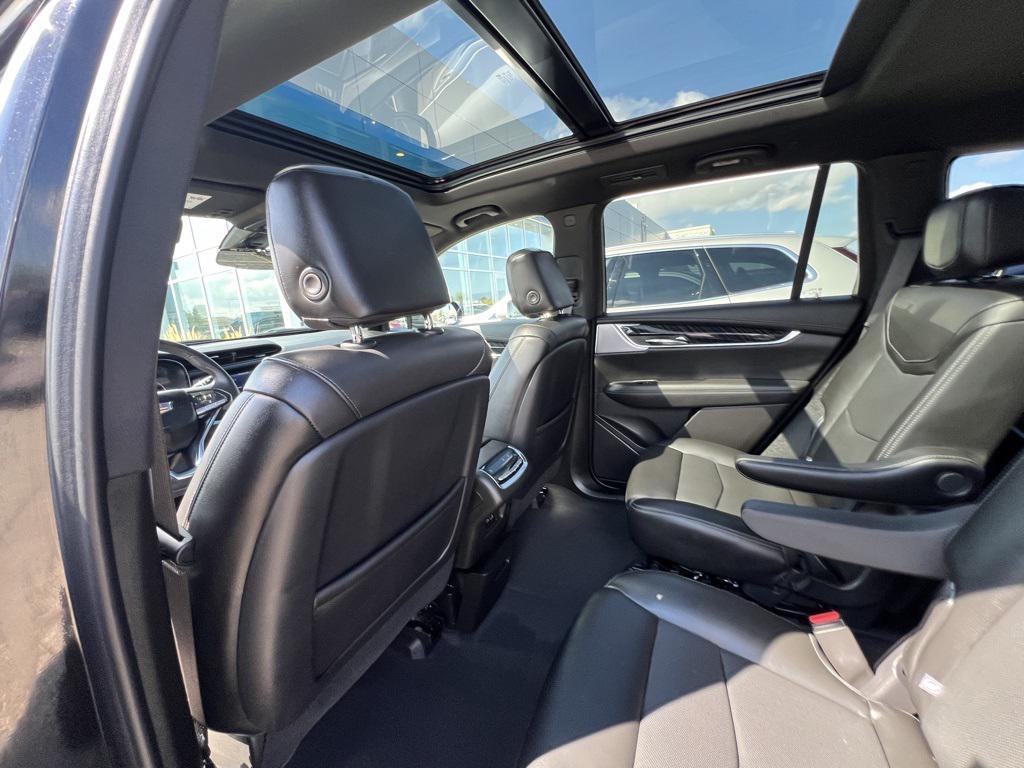 used 2024 Cadillac XT6 car, priced at $48,995